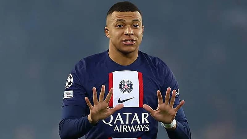 عرض سعودي مغري لمبابي يقلب موازين باريس سان جيرمان