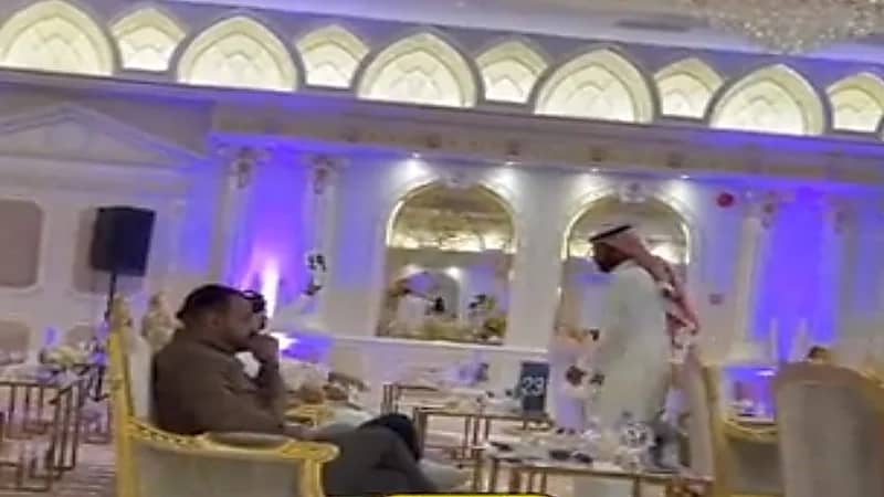 منافسة شرسة على أرض سكنية في القطيف .. فيديو