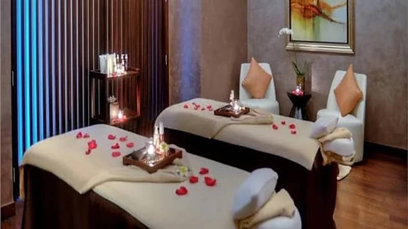 جلسة ماساج تكلف سيدة مصرية عقد ألماس