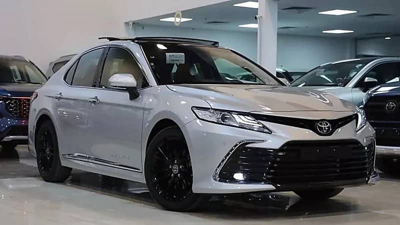 مواصفات وأسعار تويوتا كامري 2024