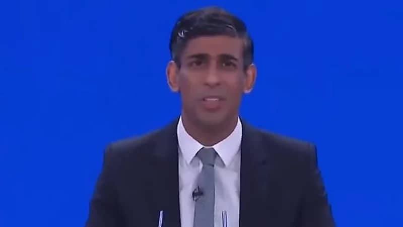 الرجل رجل والمرأة امرأة..رئيس الوزراء البريطاني يهاجم الشواذ والمتحولين جنسياً..فيديو