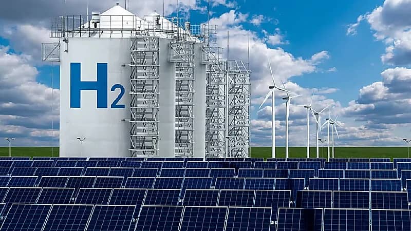 وصول  أول دفعة من توربينات الرياح بمصنع للهيدروجين الأخضر في نيوم