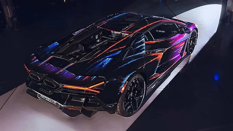 نسخة فخمة من سيارة لامبورجيني الخارقة