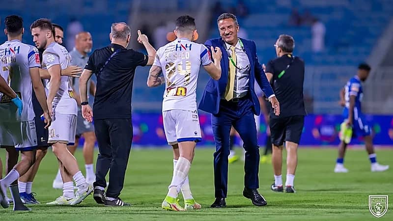 التعاون يحصل على شهادة الكفاءة المالية