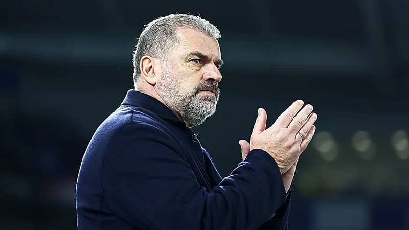 مدرب توتنهام يتحدث عن حقيقة تدريبه ليفربول