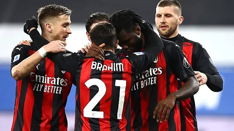 فضيحة في الدوري الإيطالي .. الشرطة تداهم مقر ميلان !