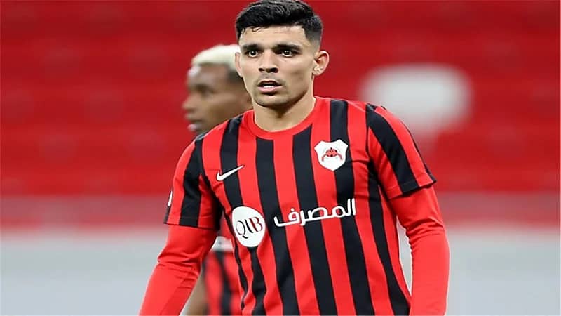 هلالي سابق يقترب من دوري روشن