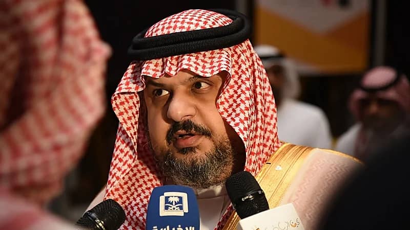 عبدالرحمن بن مساعد يعلق على احتراف سعود عبدالحميد
