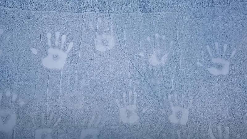 القبض على أطباء استخدموا بصمات سيليكون لتزوير الحضور والانصراف