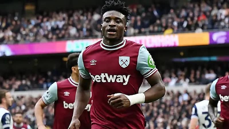 موقف محمد قدوس من الرحيل للنصر