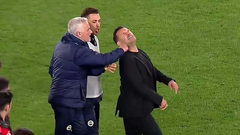 مسؤول بغلطة سراي يشنّ هجوما على مورينيو