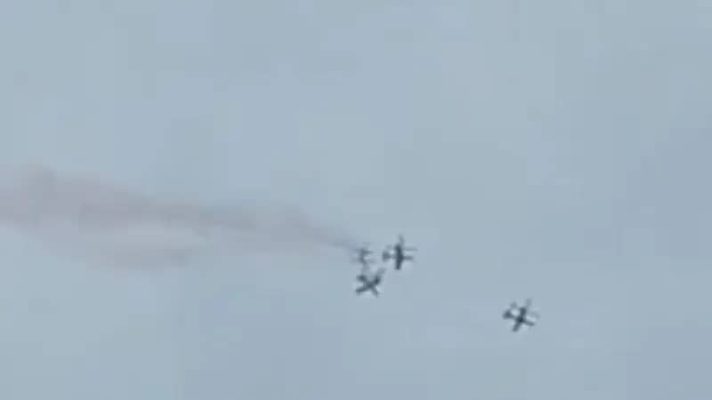 استعراض ينتهي باصطدام مروع لثلاث طائرات .. فيديو