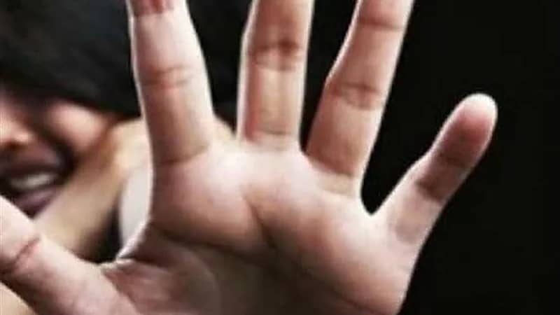 القبض على شاب تحرش بطالبة عقب خروجها من المدرسة