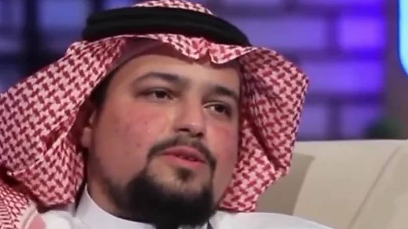 محامي يروي قصة رجل أراد أن يقاضي نفسه ليثبت أنه محق .. فيديو