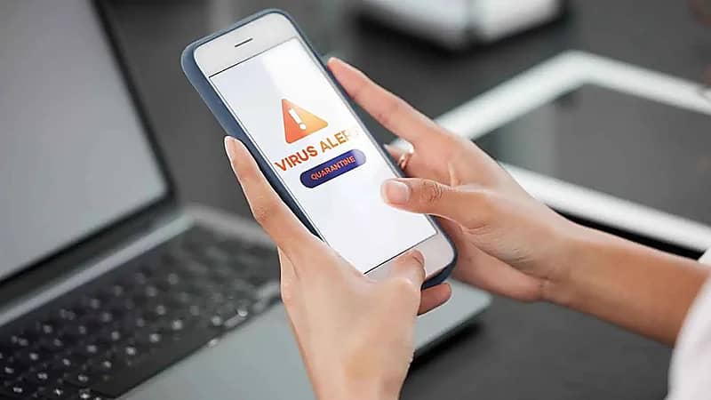 أبل تحذر مستخدمي آيفون من ثغرة أمنية خطيرة