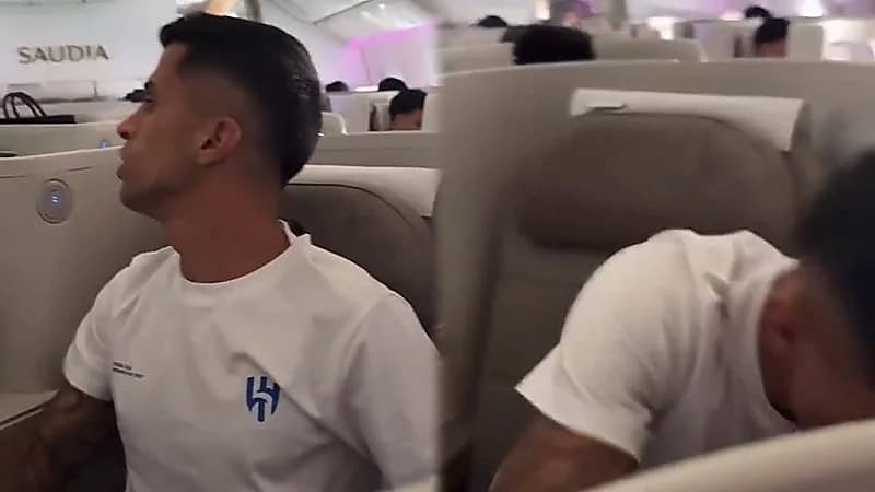 كنو يمازح كانسيلو بعد الرحلة الطويلة إلى واشنطن..فيديو