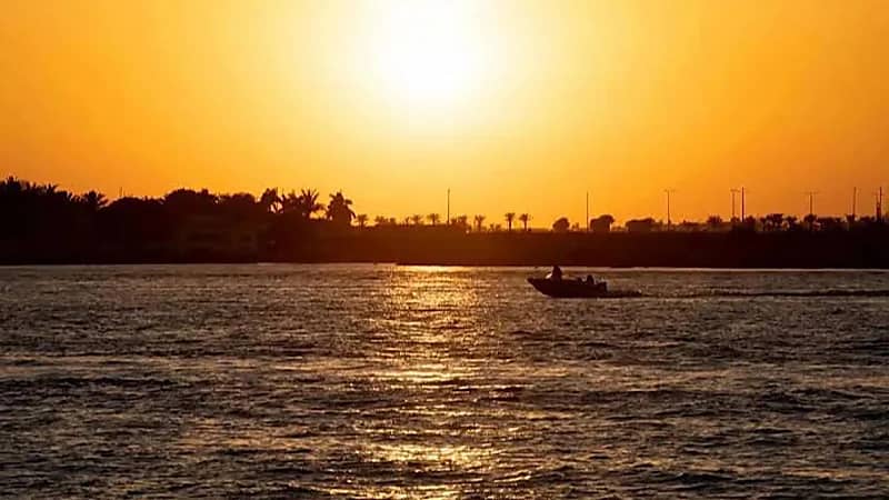 العقيل يتحدث عن مستجدات حالة الطقس بعد دخول الصيف فلكياً..فيديو