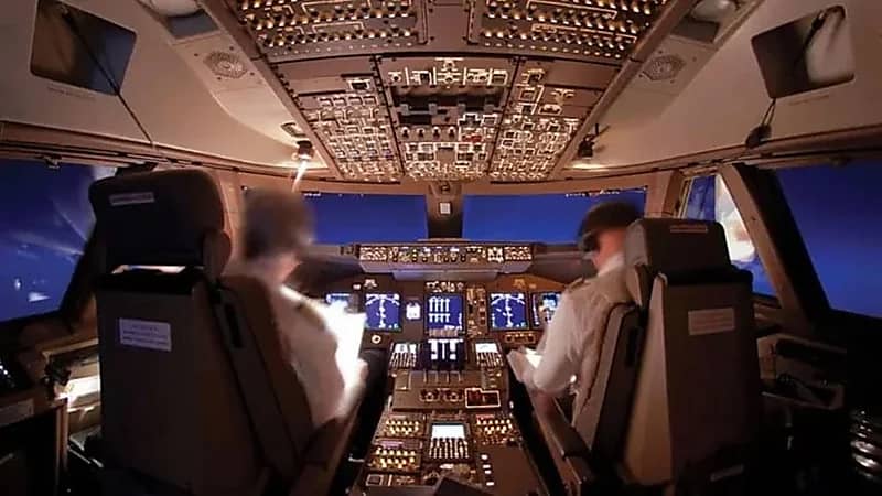 اللحظات الأخيرة في كارثة الطائرة الهندية المنكوبة