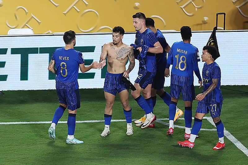 TNT البرازيلية: الهلال يسحق غوارديولا في ليلة تاريخية