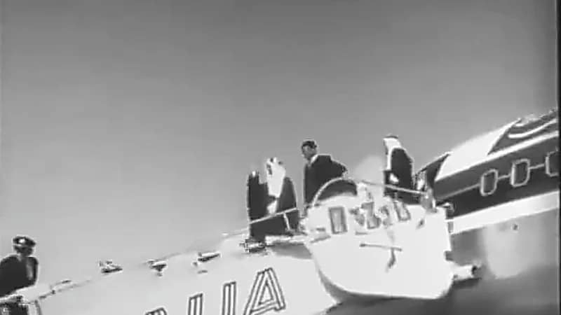 زيارة تاريخية للملك فيصل إلى الصومال في الستينات الميلادية .. فيديو