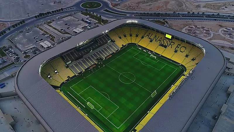 ملعب النصر.. سنوات تمر والذهب لا يمر