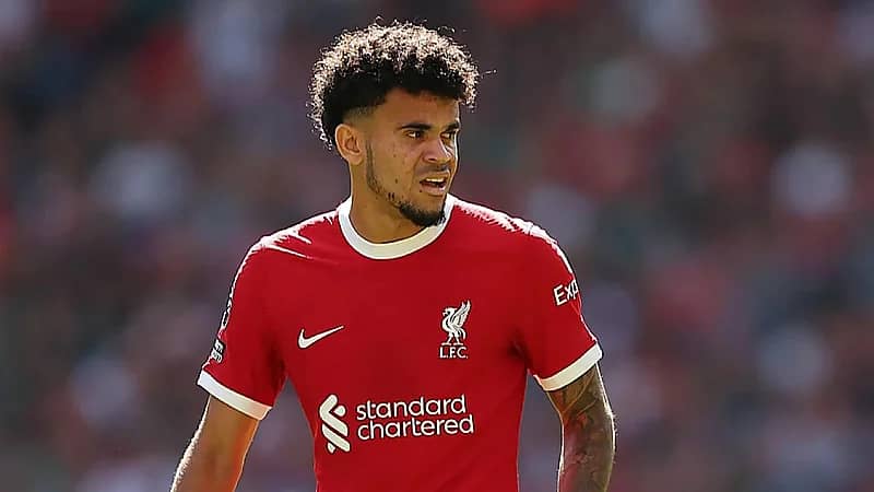 رونالدو يقنع دياز بالانضمام إلى النصر