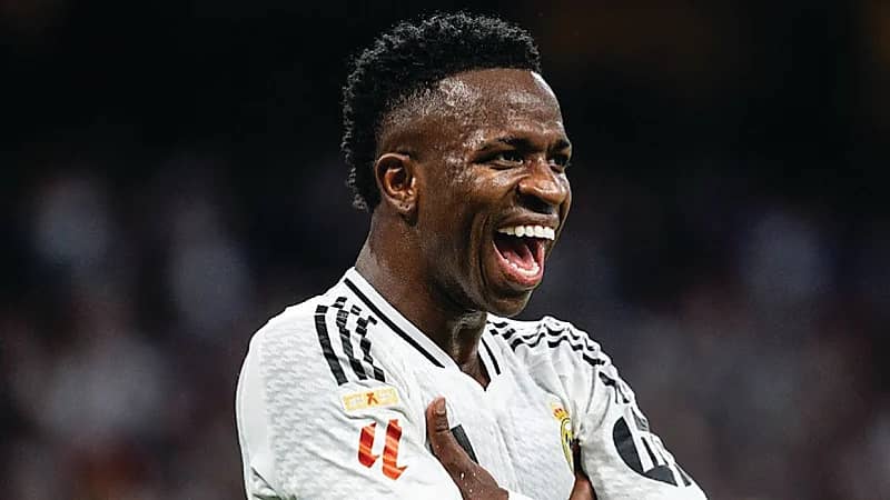ريال مدريد يمنح جونيور مهلة لتحسين مستواه