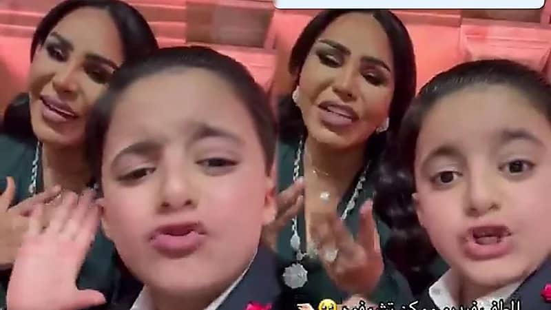 طفل أردني لـ أحلام في جرش: الفنانة والملكة العظيمة صوتك حلو كتير ..فيديو