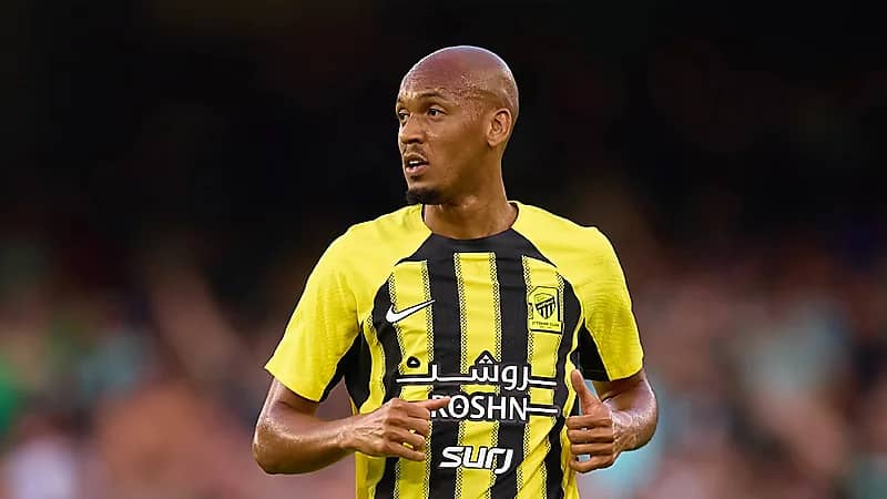 غريميو يبدي اهتمامه بالتعاقد مع فابينيو