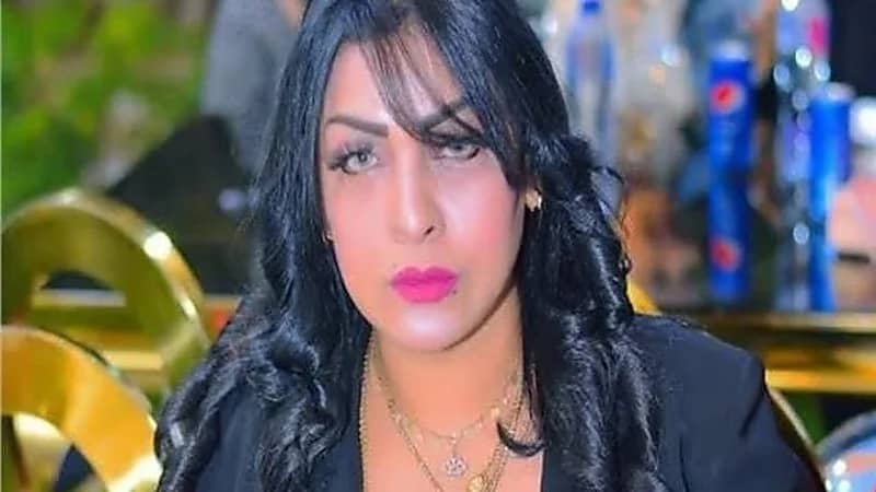 القبض على البلوغر المصرية ليلى الشبح والتحفظ على مجوهرات ودولارات بمنزلها.. فيديو