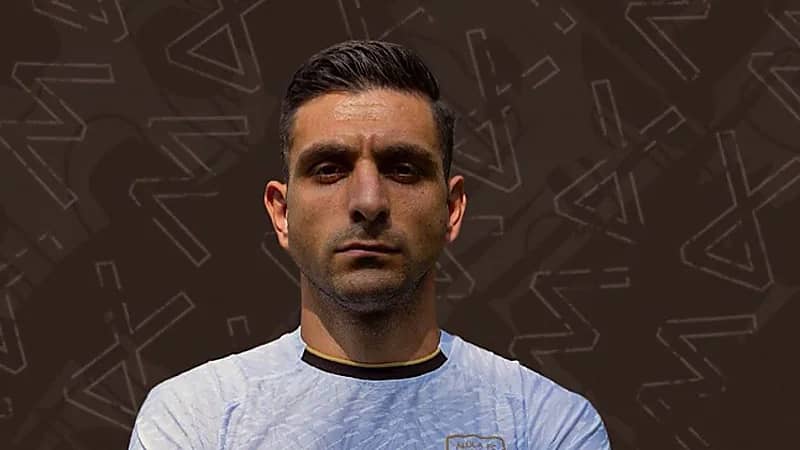 العُلا يعلن تعاقده رسميًا مع كولوريس