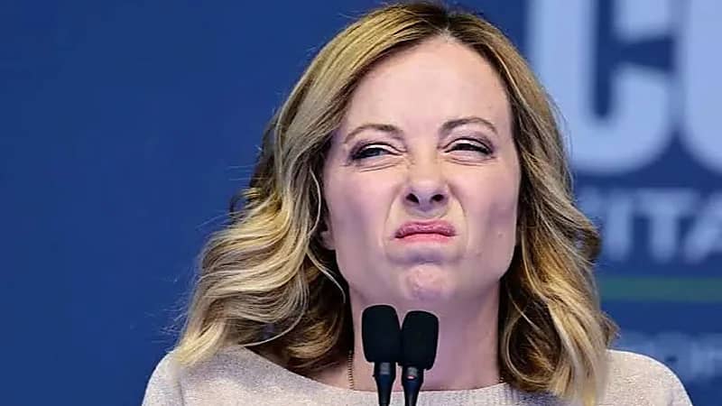 رئيسة الوزراء الإيطالية تشن حربًا على ناشري صور مزيفة لها على موقع إباحي