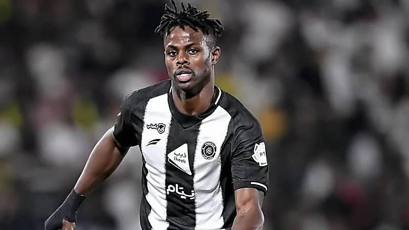 صفقة كمارا تقترب من الحسم بين الشباب والنصر