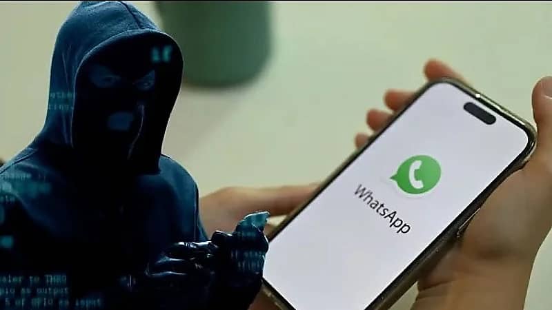 واتساب تُصلح ثغرة أمنية خطيرة تهدد مستخدمي أجهزة آبل