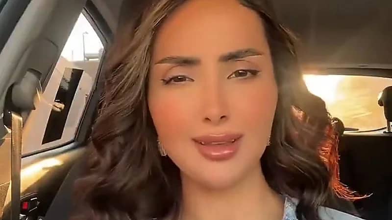 ندى العتيبي غاضبة من التأخر في الرد: من اليوم ورايح 10 دقايق ما تردون علي بلوك..فيديو