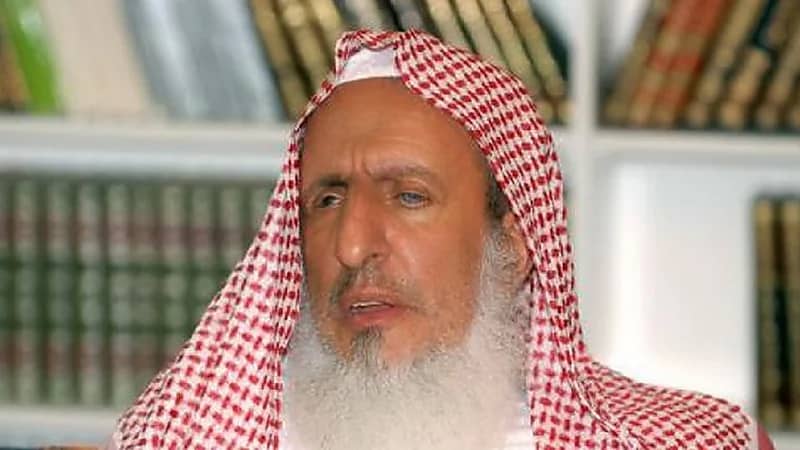 بالفيديو.. مفتي المملكة يوجه نصيحة للموظفين والإداريين