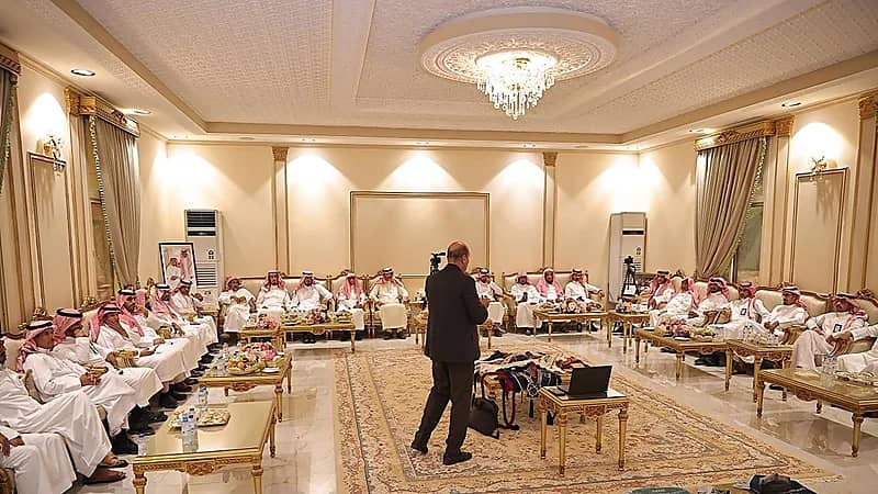 ورش إرشادية للمزارعين في حوطة بني تميم.. فيديو وصور