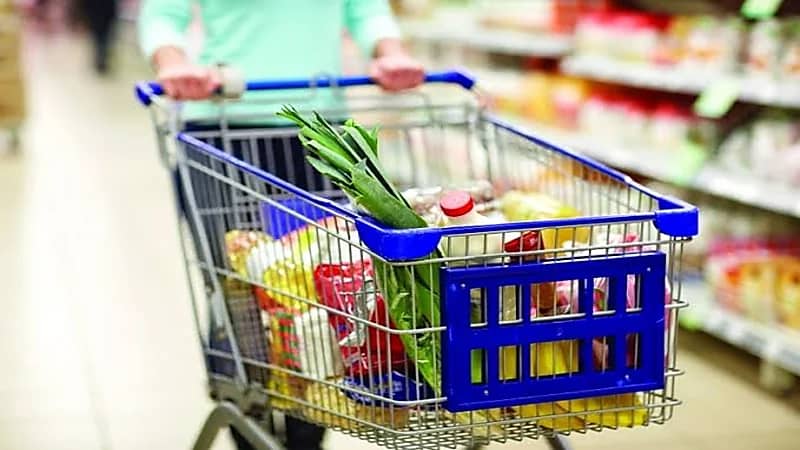 "الغذاء والدواء": لا تتسوق وأنت جائع