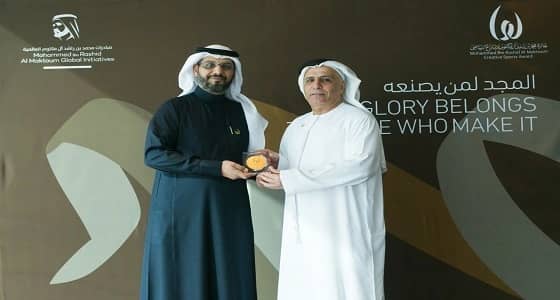 تكريم " القرني " في جائزة محمد بن راشد