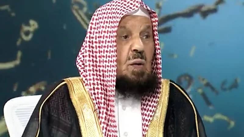 المنيع: يجوز زواج أولاد العم حال زواج والدهم من زوجة أخيه بعد وفاته ..فيديو