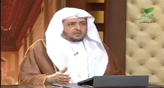 بالفيديو.. كيف يصلي من وافق توقيت غسيل الكلى له وقت الصلاة