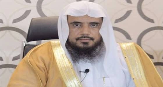 " الخثلان " يرد على القائلين بعدم وجوب صلاة الرجل بالمسجد