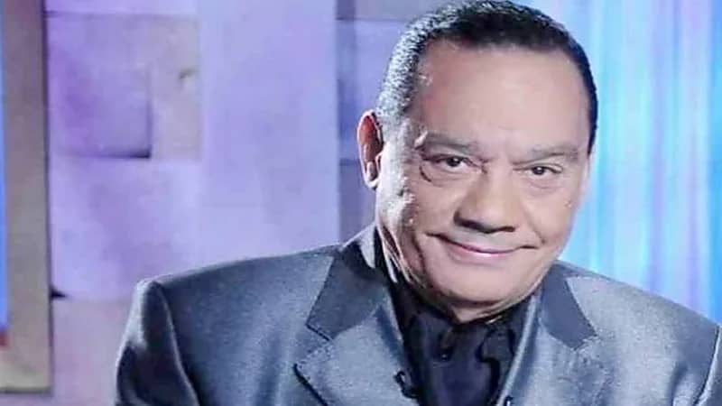 حلمي بكر يطالب محمد رمضان وهيفاء وهبي بالتوقف عن الغناء