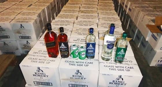 جمرك جسر الملك فهد يُحبط محاولة تهريب 8 آلاف زجاجة خمر