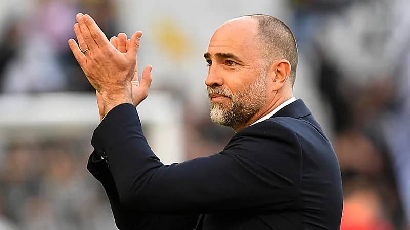 يوفنتوس يمدد عقد مدربه تودور حتى 2027.. صورة