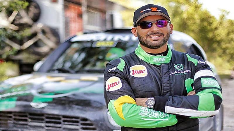 صور..بطل الراليات يزيد الراجحي يحتفل بزفافه على العنود العامري