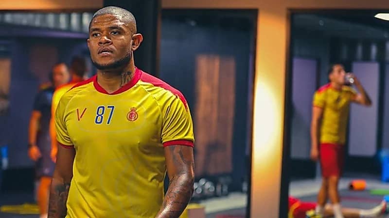 النصر يفكر في الاستغناء عن أنسيلمو وتسويق موري 