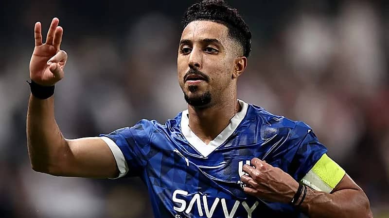 سالم الدوسري يحصد جائزة أفضل لاعب سعودي في دوري روشن