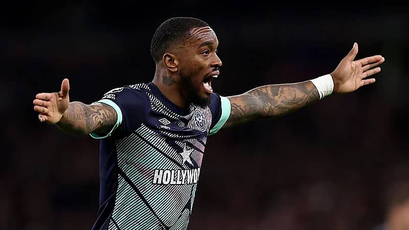 الأهلي يواصل مفاوضاته مع برينتفورد لضم إيفان توني