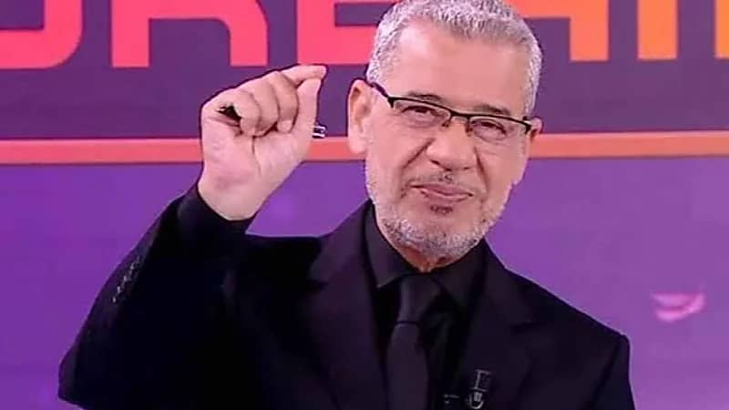 ‎مصطفى الآغا يعلن توقف برنامج صدى الملاعب.. فيديو